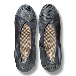 Womans Revere Nairobi Navy Lizard Sapphire Ballet Flat Size 7